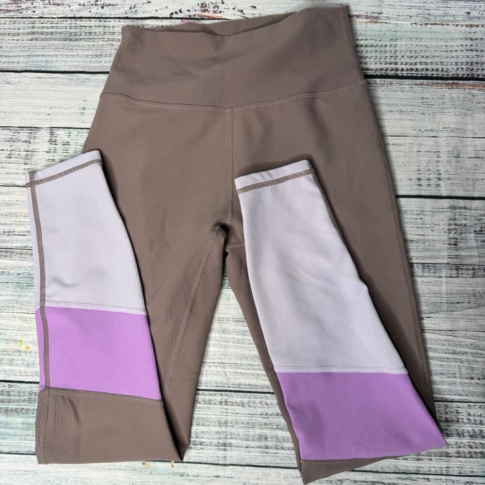 Wilo The Label High Rise Color Block Leggings Tau… - image 1